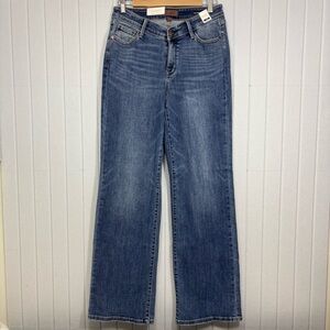 Judy Blue 90'S V-Front Women's Straight Leg Jeans in Classic Blue size 9/29